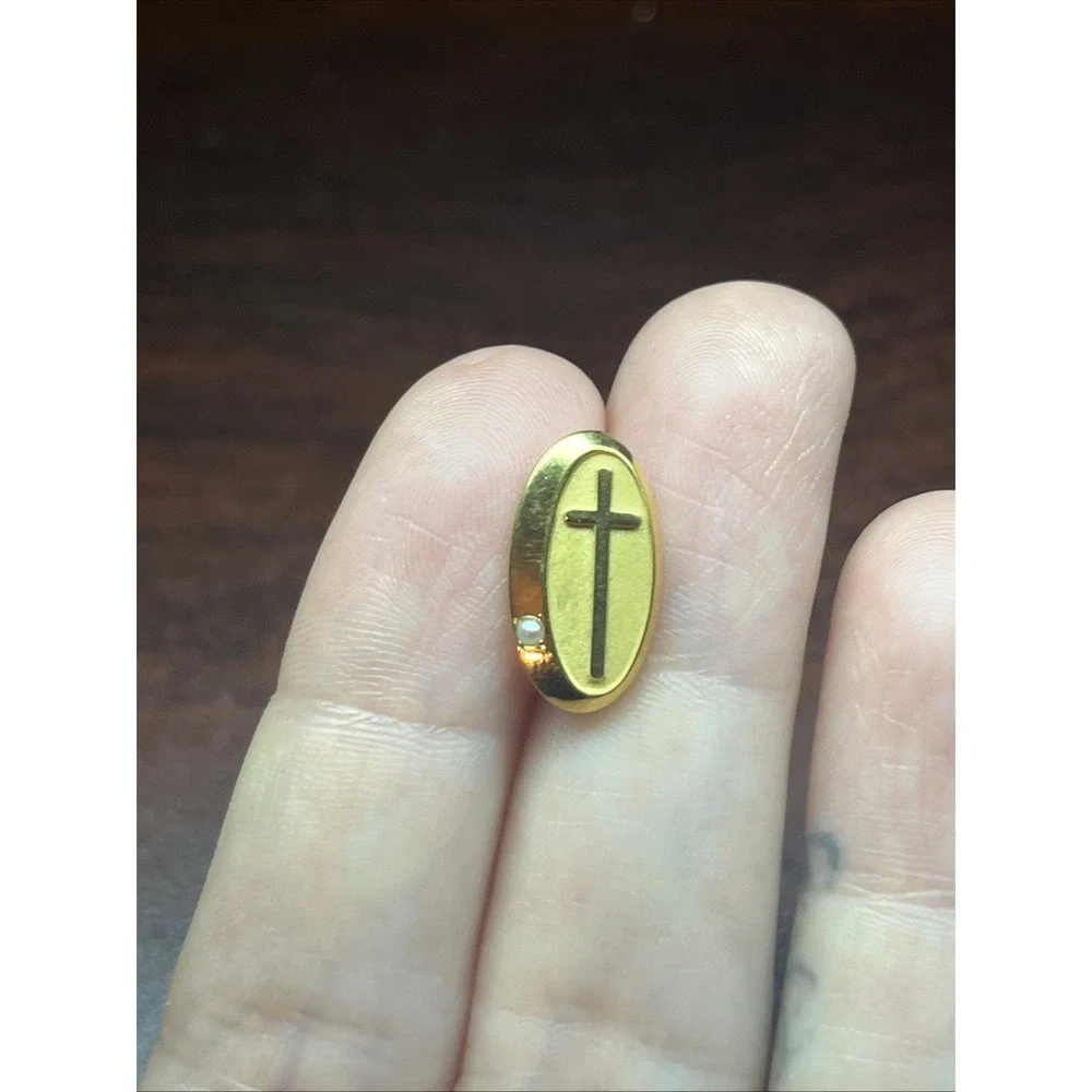 Vintage 1/10 10k Gold Cross With Inset Pearl Christian Faith Lapel Hat‎ Pin